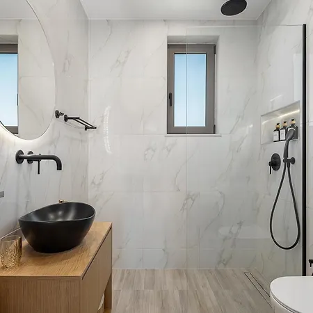 Sol Luxury - Close To The With A Private Mini Pool Apartamento *