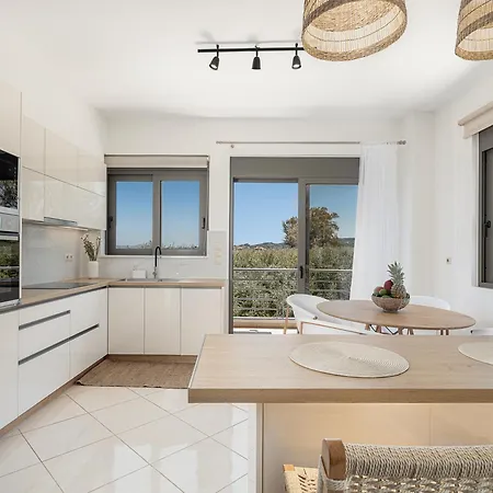 Apartamento Sol Luxury - Close To The With A Private Mini Pool
